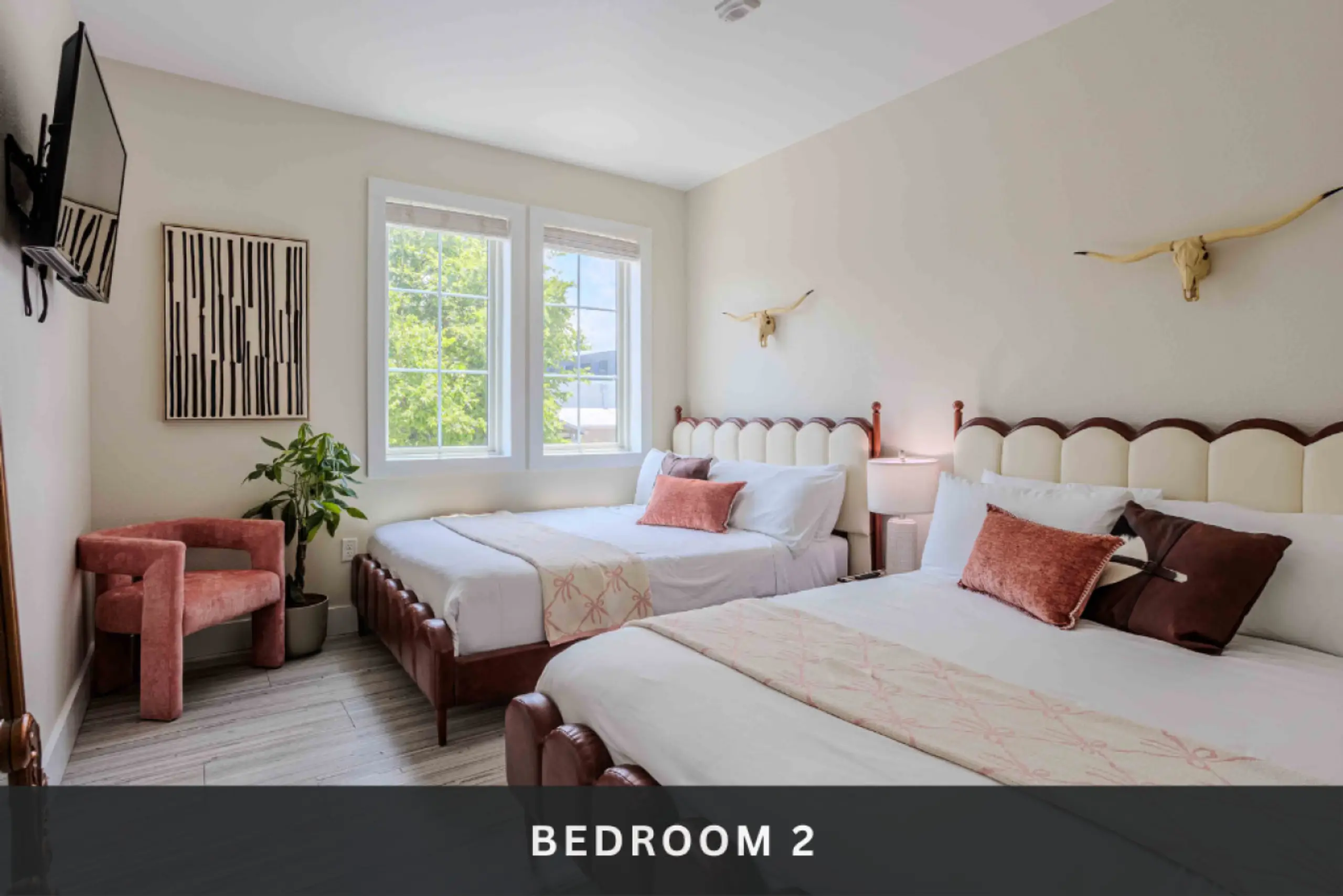 INN CAHOOTS UNIT 2 (5BR/13BEDS) β gallery photo 4